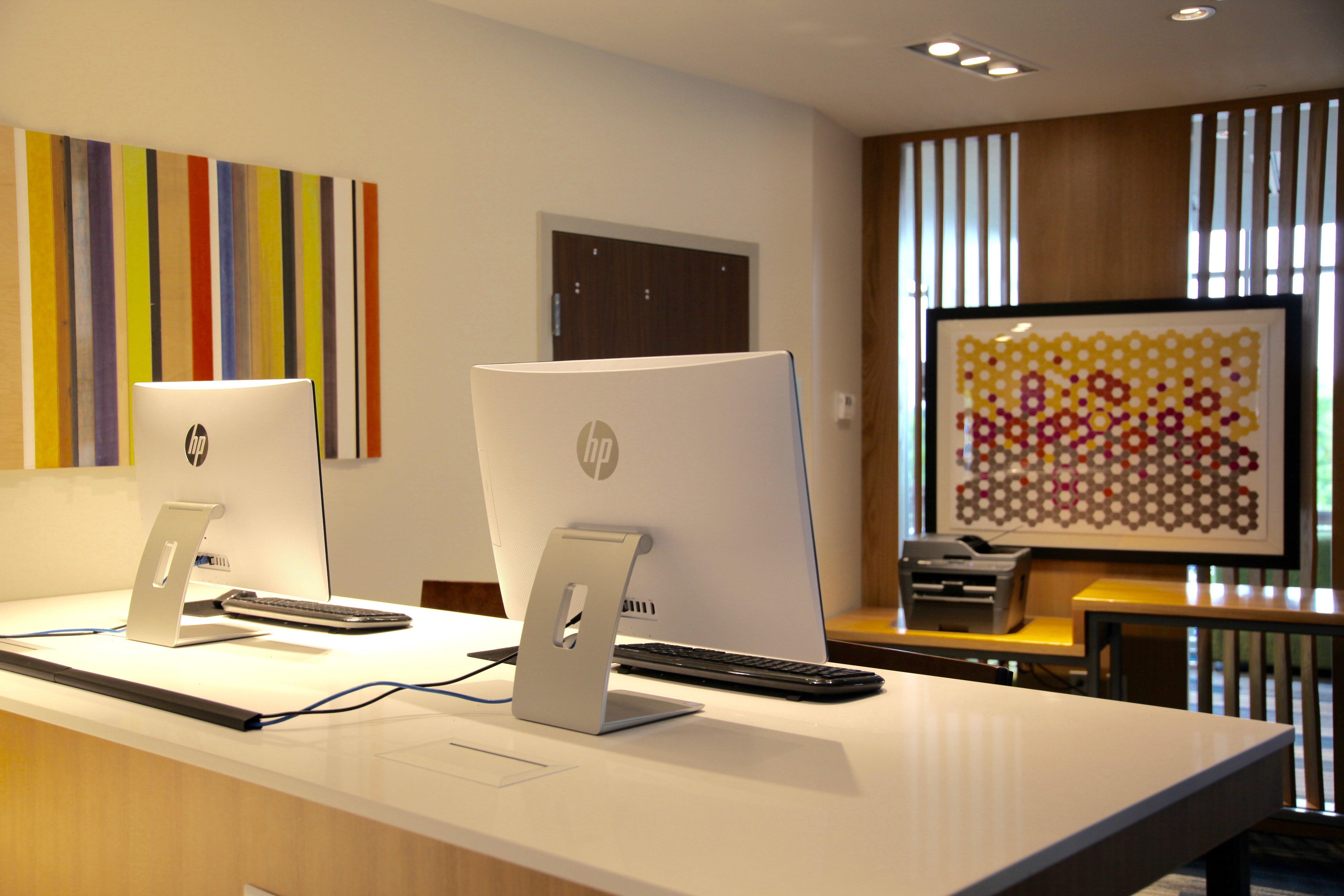 Holiday Inn Express & Suites Oswego By Ihg Buitenkant foto