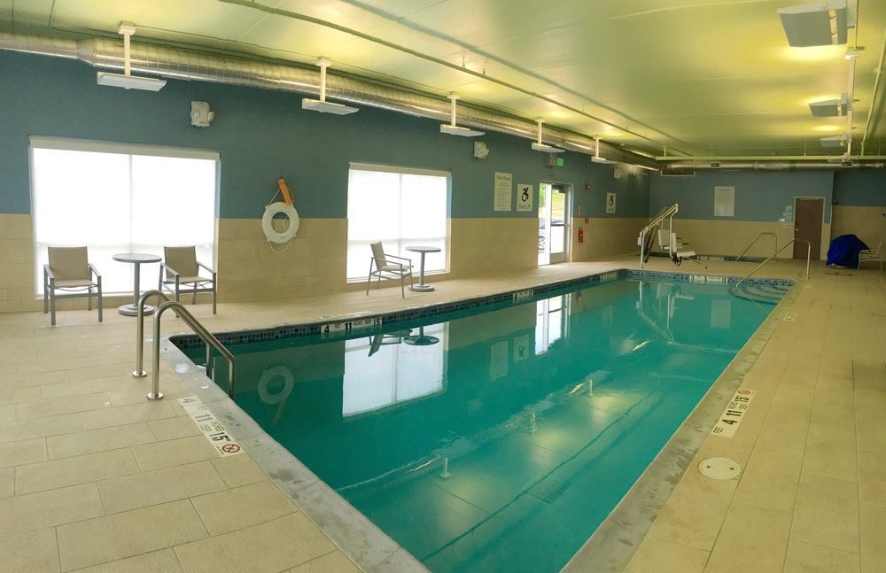 Holiday Inn Express & Suites Oswego By Ihg Buitenkant foto
